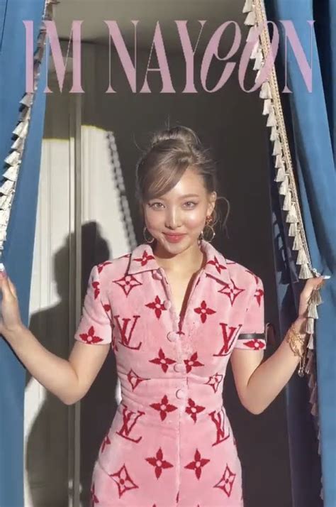 nayeon pop outfits louis vuitton|louis vuitton vogue.